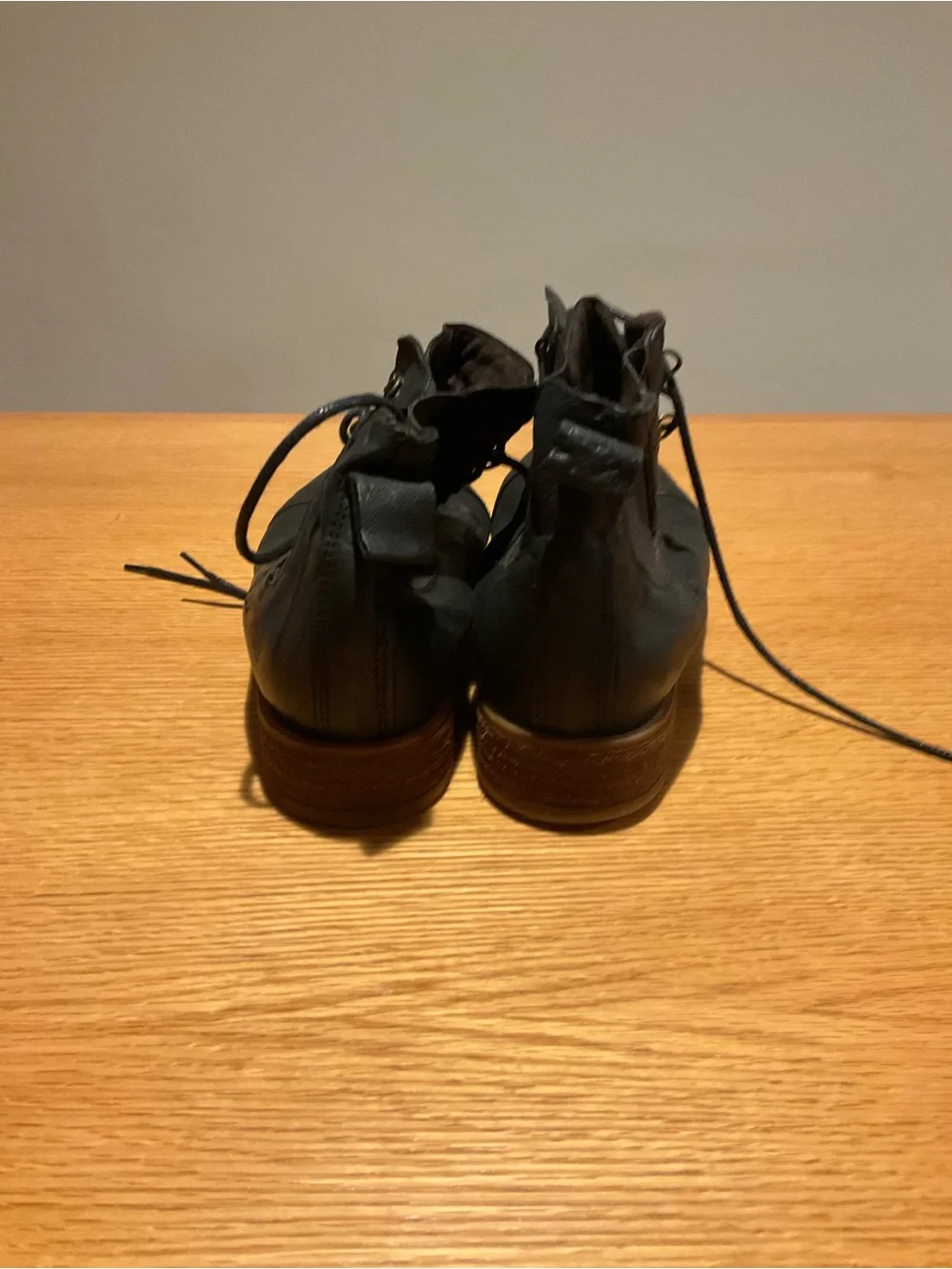 Men's Black Lace-Up Leather Boots